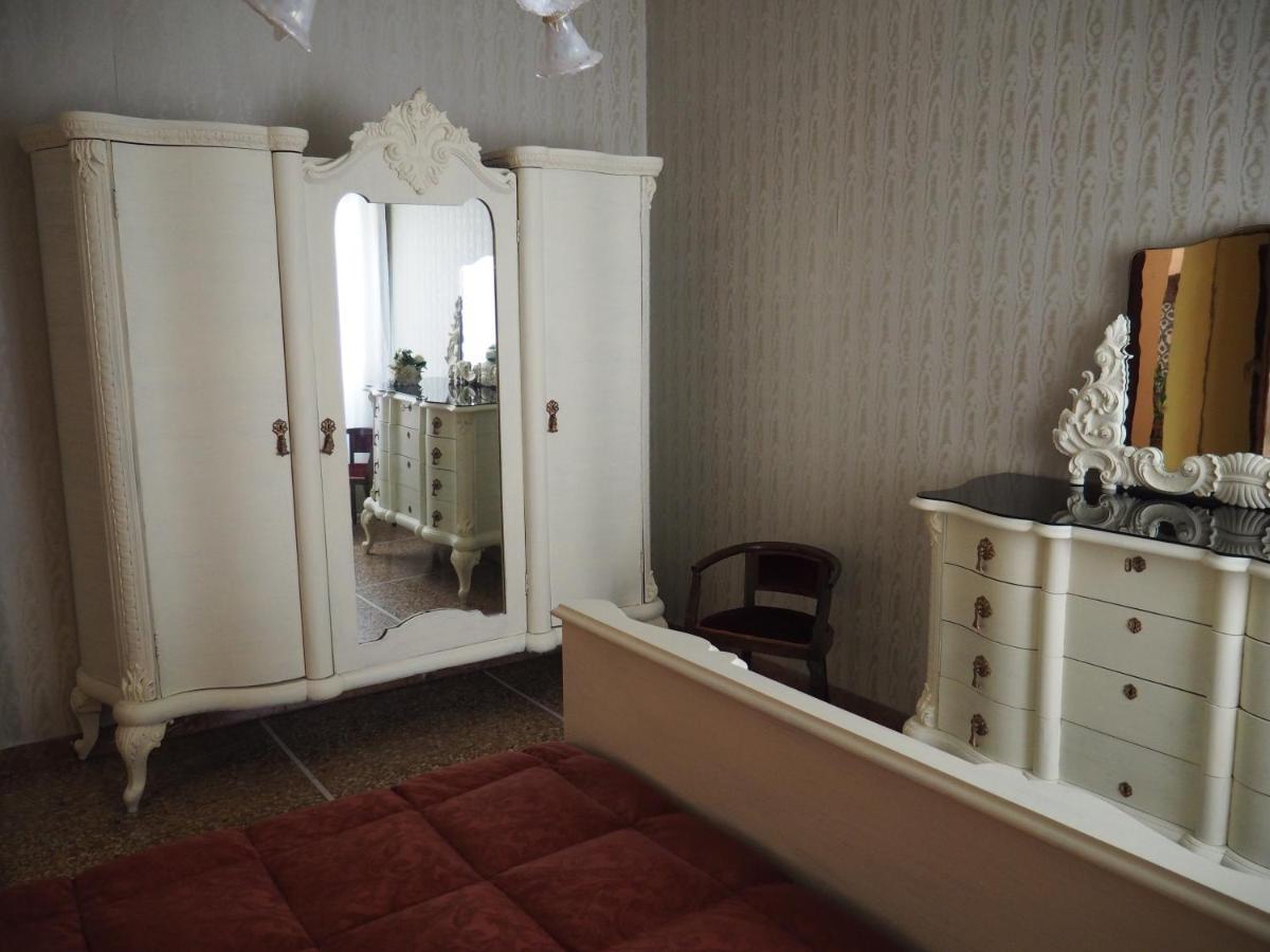 Casa Maria Apartment San Benedetto del Tronto Luaran gambar