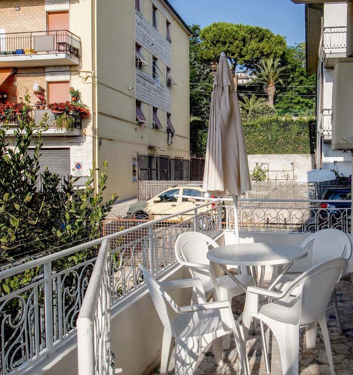Casa Maria Apartment San Benedetto del Tronto Luaran gambar